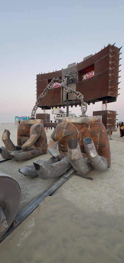 FARMER THE RIGGER detail