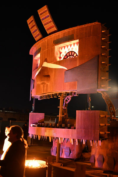 FARMER THE RIGGER detail