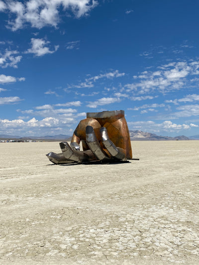 FARMER THE RIGGER detail